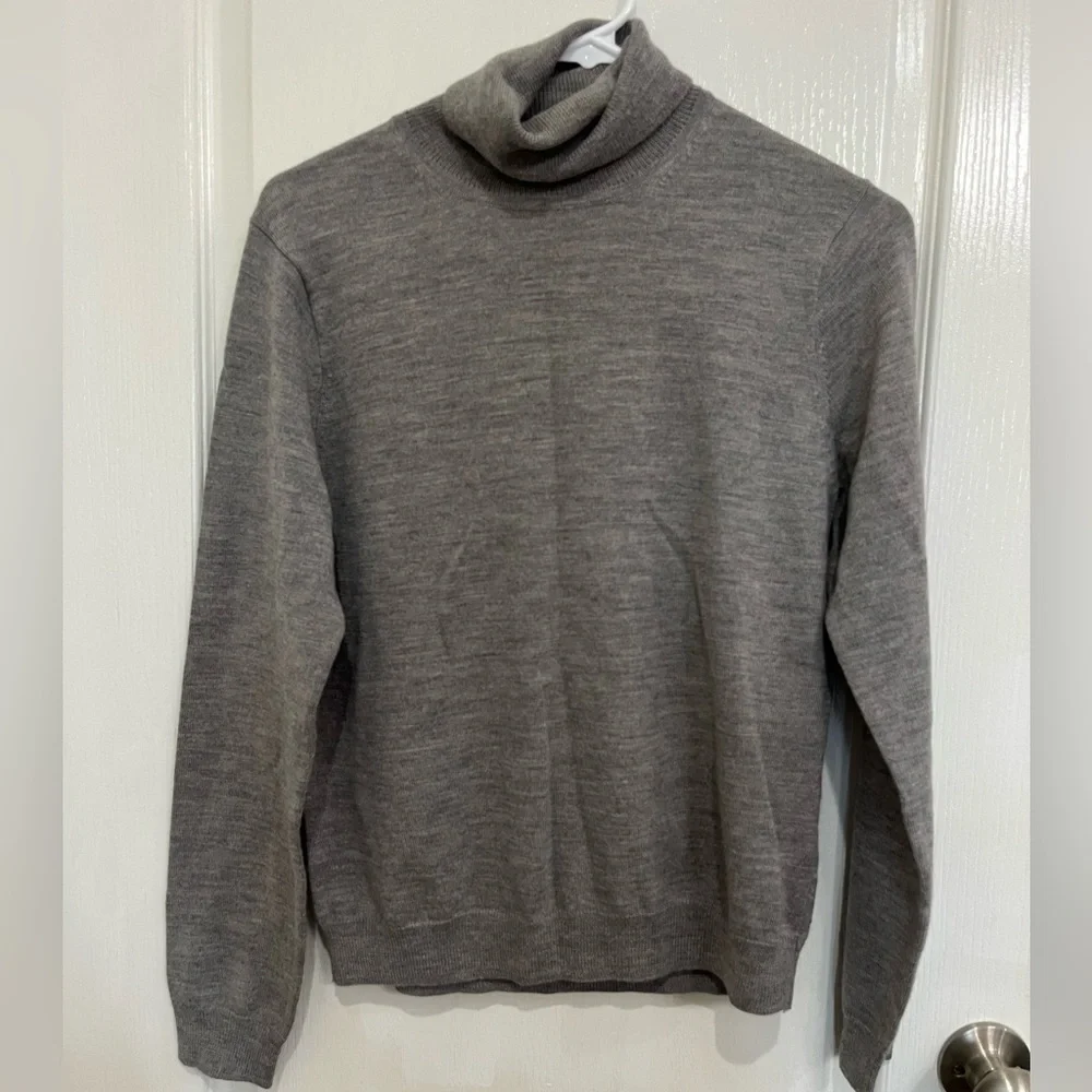 Brooks Brothers 346 fine merino wool Pullover Knit Sweater medium 406